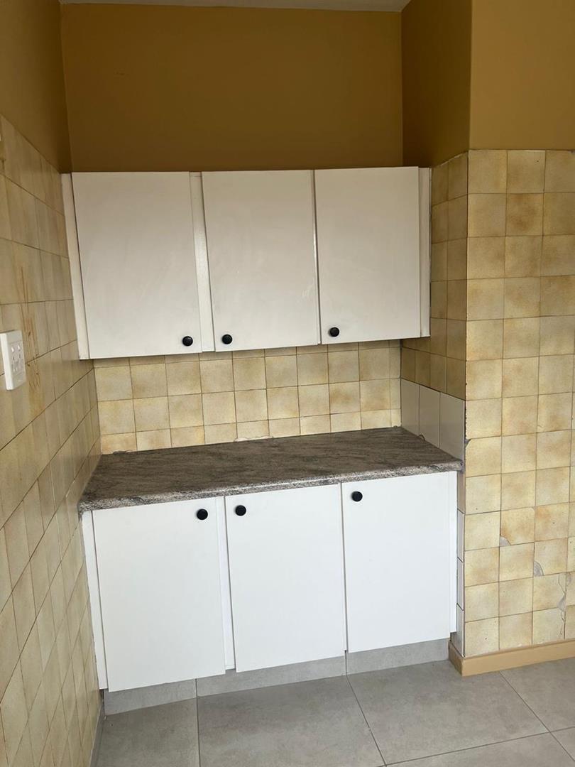 To Let 2 Bedroom Property for Rent in Rosettenville Gauteng