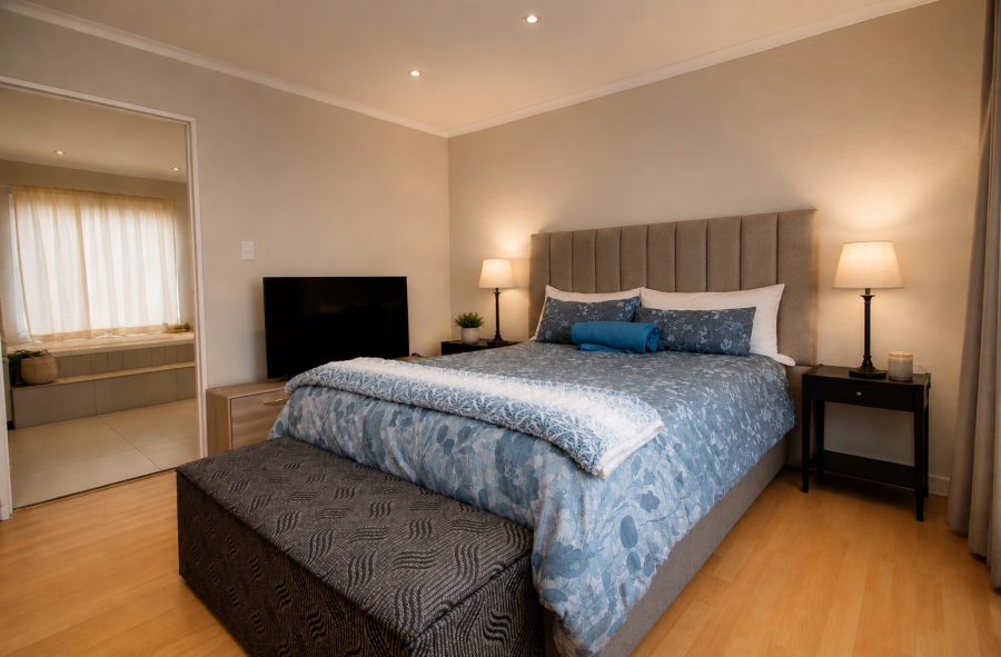 4 Bedroom Property for Sale in Strubensvallei Gauteng