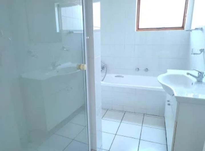 1 Bedroom Property for Sale in Morningside Gauteng