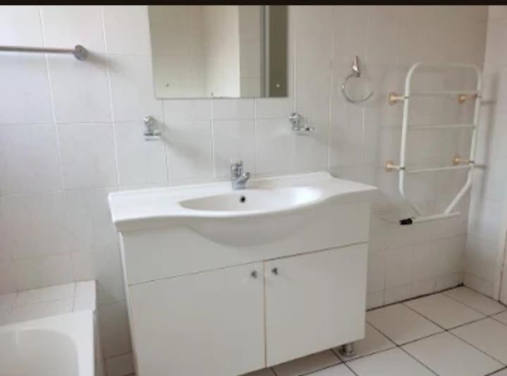 1 Bedroom Property for Sale in Morningside Gauteng