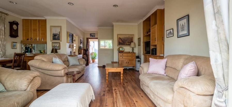 2 Bedroom Property for Sale in Terenure Gauteng