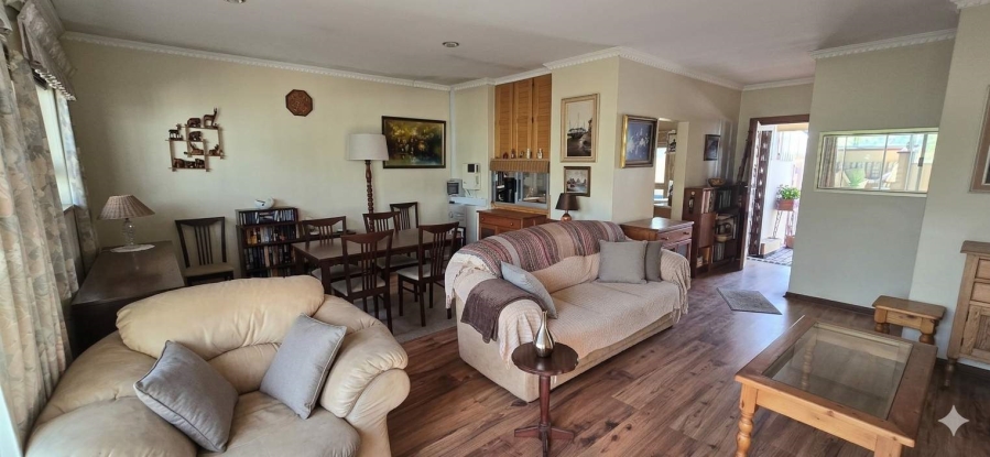 2 Bedroom Property for Sale in Terenure Gauteng