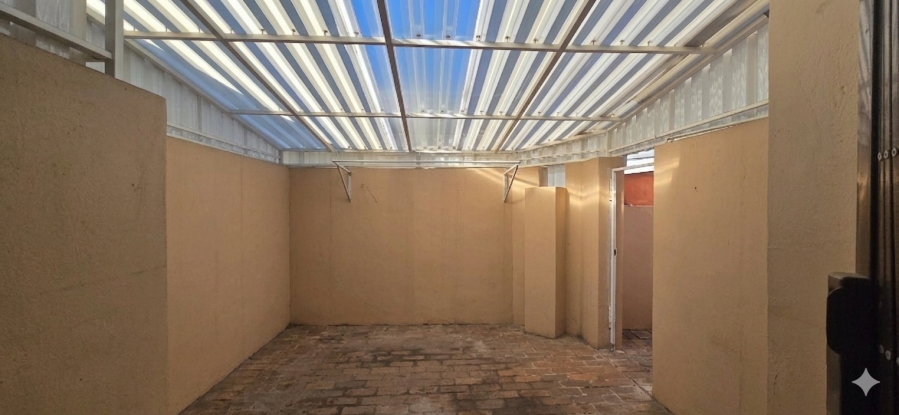 2 Bedroom Property for Sale in Terenure Gauteng