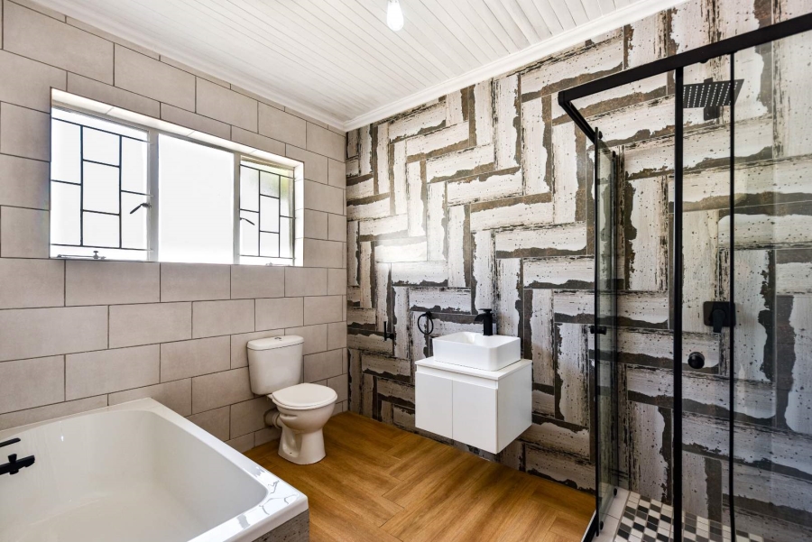 3 Bedroom Property for Sale in Villieria Gauteng