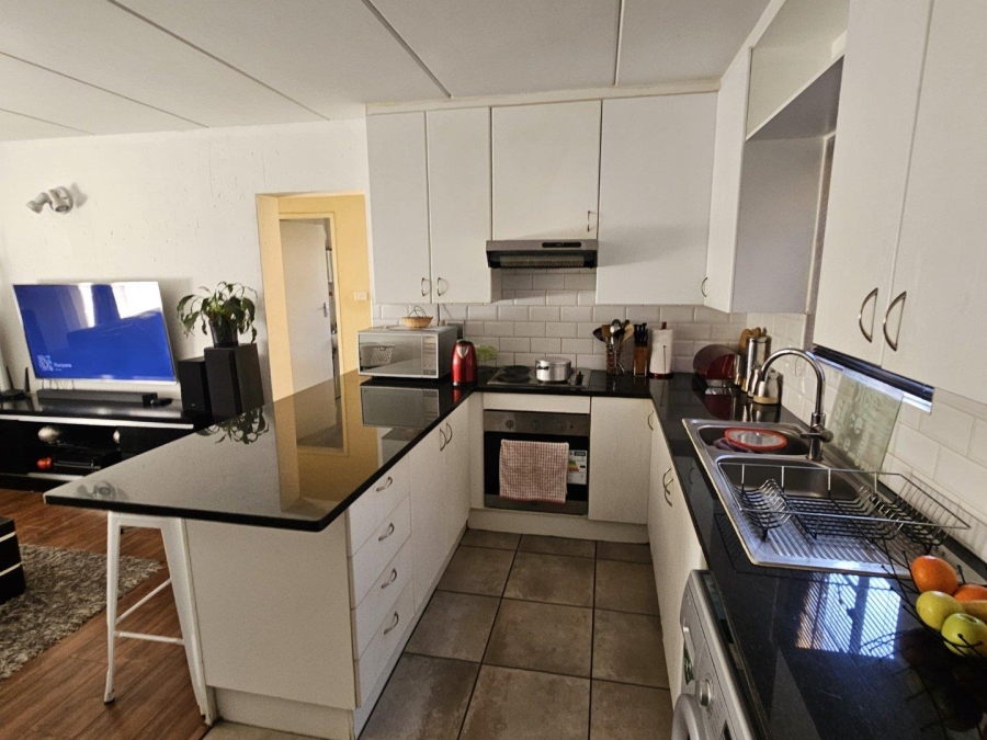 To Let 2 Bedroom Property for Rent in Terenure Gauteng
