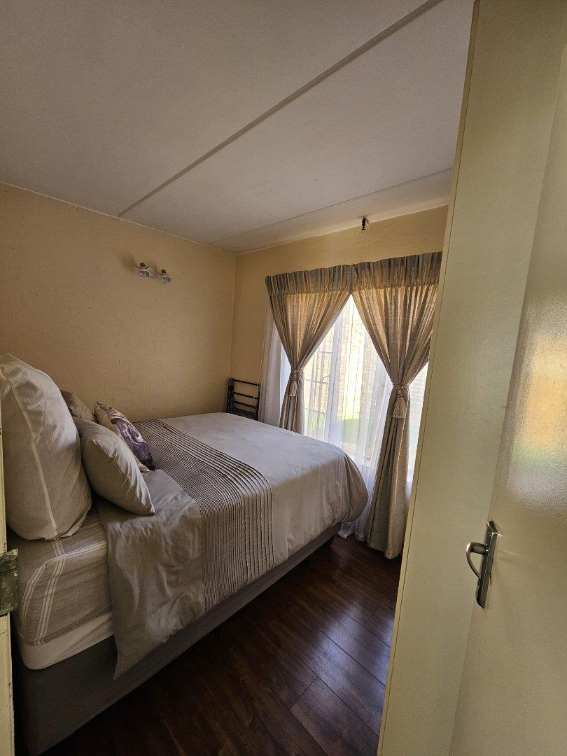 To Let 2 Bedroom Property for Rent in Terenure Gauteng
