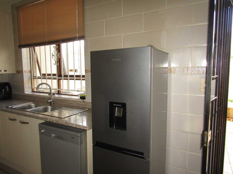 To Let 3 Bedroom Property for Rent in Benoni Central Gauteng