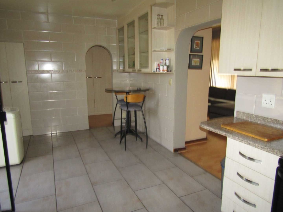 To Let 3 Bedroom Property for Rent in Benoni Central Gauteng