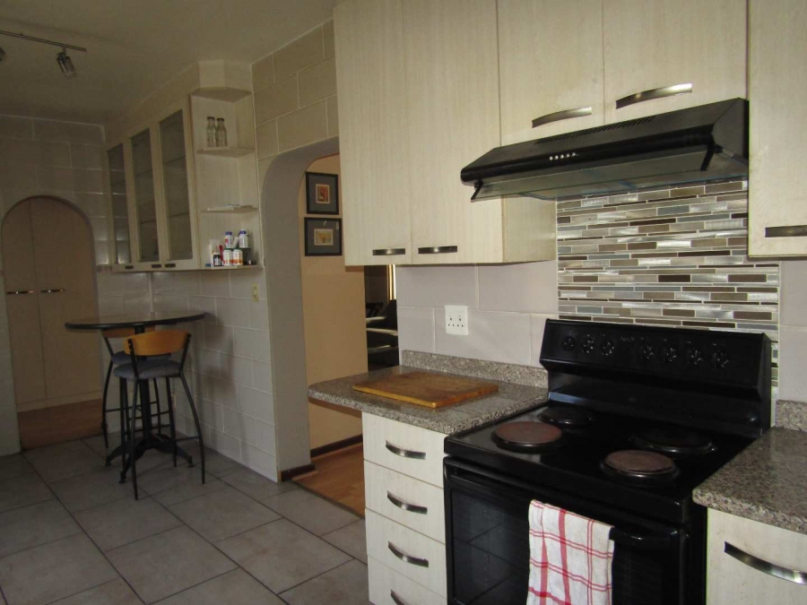 To Let 3 Bedroom Property for Rent in Benoni Central Gauteng