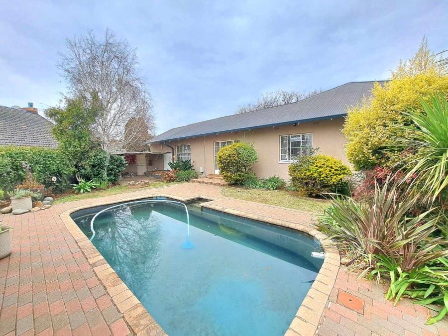 4 Bedroom Property for Sale in Cinderella Gauteng