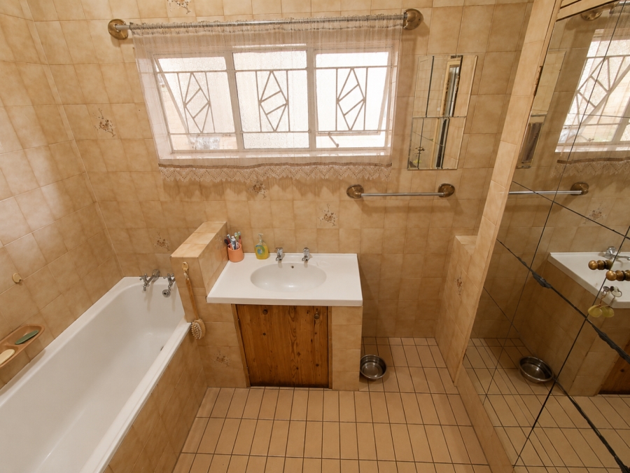 3 Bedroom Property for Sale in Meyerspark Gauteng