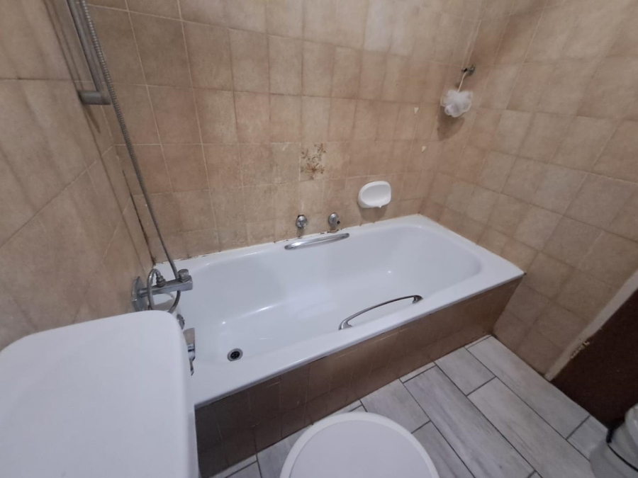 To Let 2 Bedroom Property for Rent in Silverton Gauteng