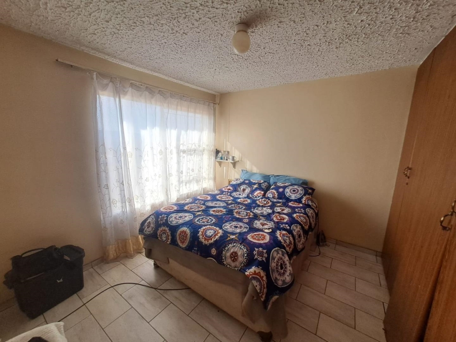 To Let 2 Bedroom Property for Rent in Silverton Gauteng