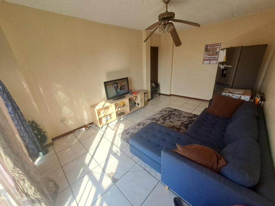 To Let 2 Bedroom Property for Rent in Silverton Gauteng
