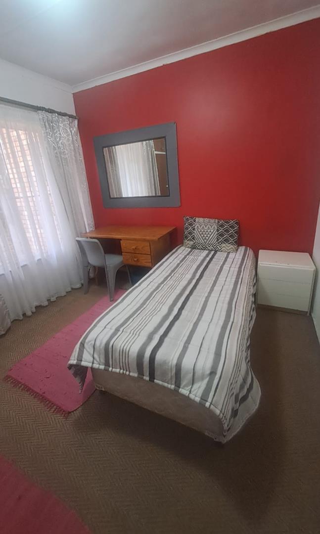 5 Bedroom Property for Sale in Wingate Park Gauteng