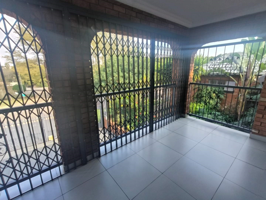 To Let 4 Bedroom Property for Rent in Erasmuskloof Gauteng