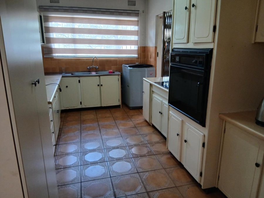 3 Bedroom Property for Sale in Birchleigh Gauteng