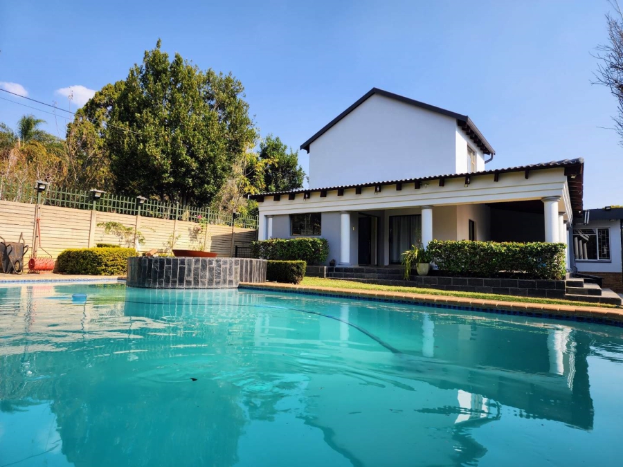 6 Bedroom Property for Sale in Villieria Gauteng