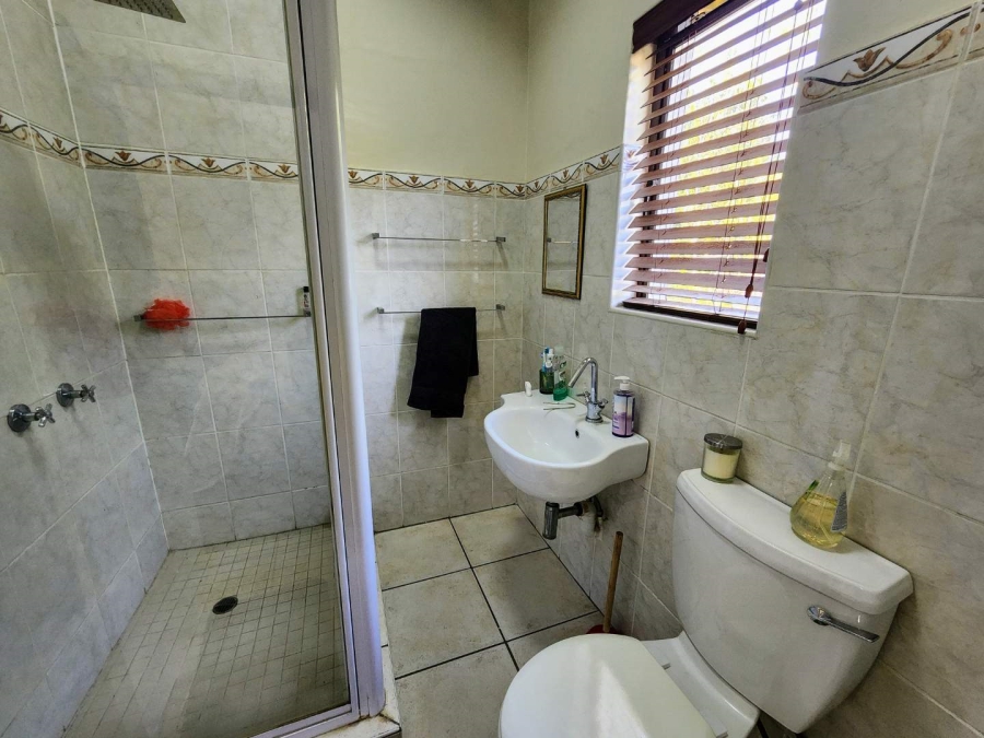 6 Bedroom Property for Sale in Villieria Gauteng