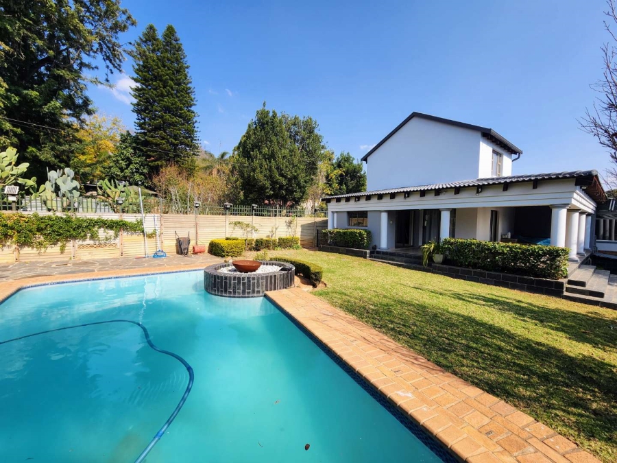 6 Bedroom Property for Sale in Villieria Gauteng