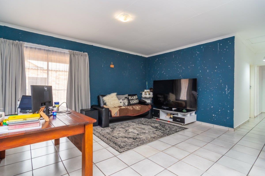 3 Bedroom Property for Sale in Princess A H Gauteng
