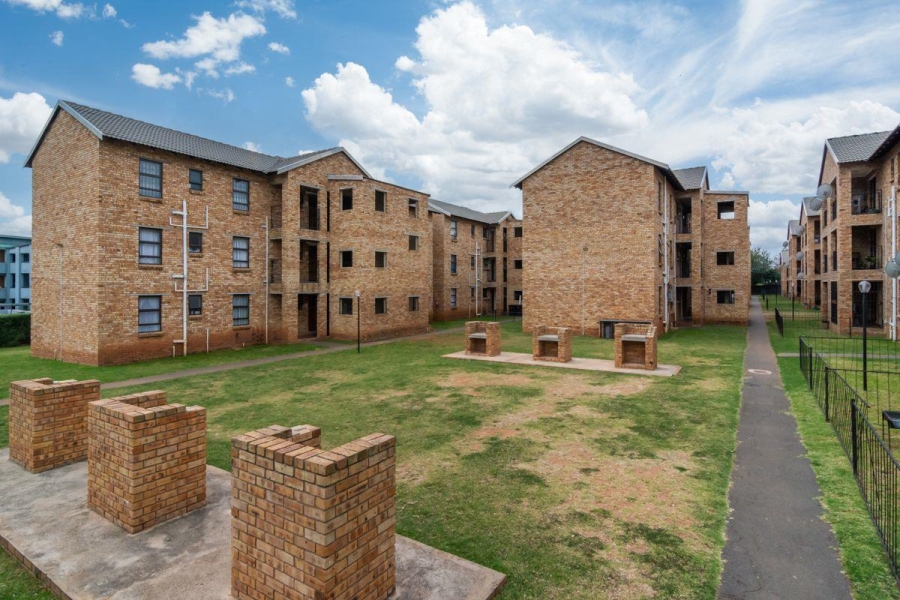 3 Bedroom Property for Sale in Princess A H Gauteng