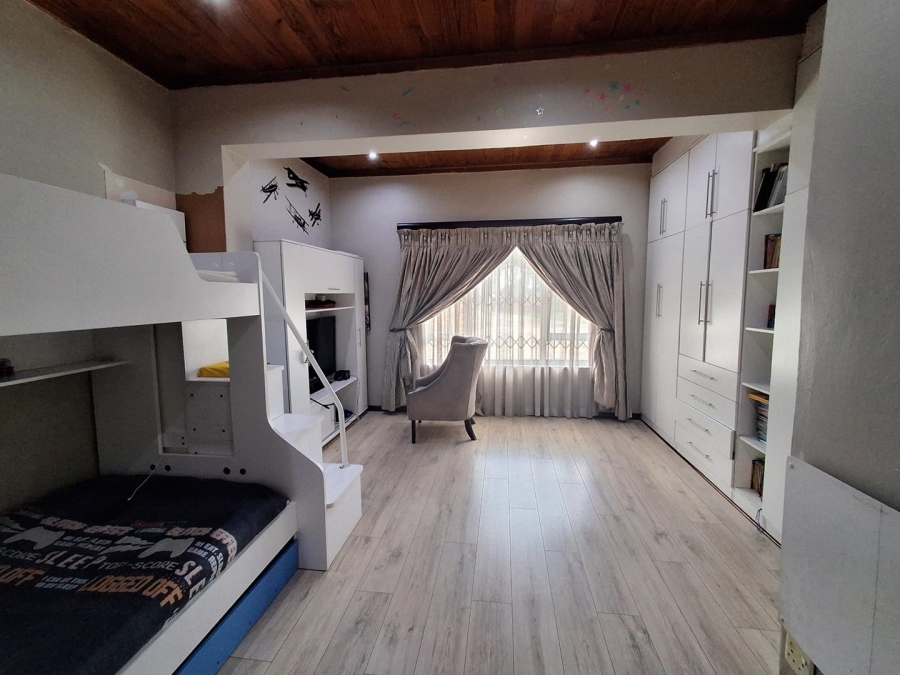 6 Bedroom Property for Sale in Meyerton Rural Gauteng
