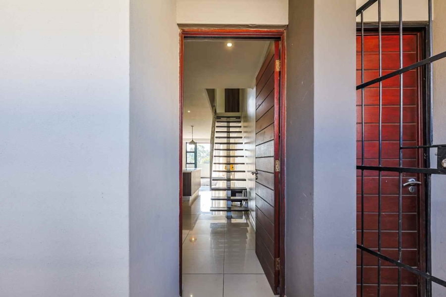To Let 2 Bedroom Property for Rent in Menlo Park Gauteng