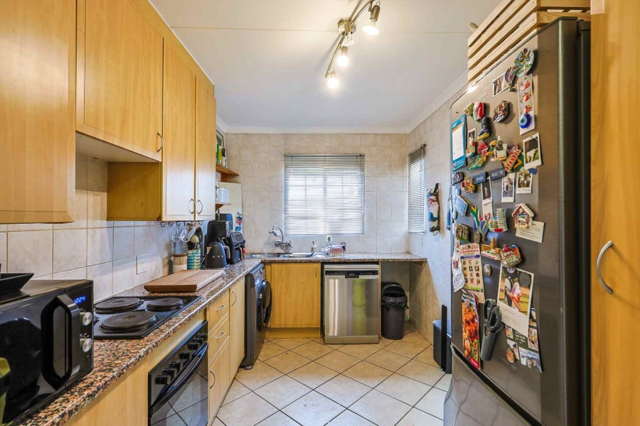 2 Bedroom Property for Sale in The Wilds Gauteng