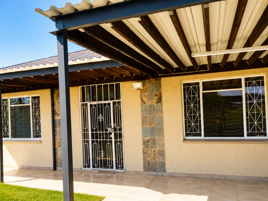 3 Bedroom Property for Sale in Florentia Gauteng