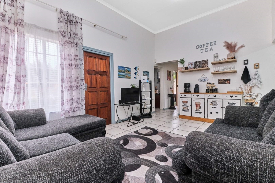 2 Bedroom Property for Sale in Radiokop Gauteng