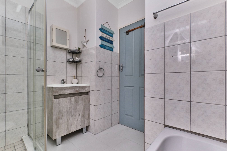 2 Bedroom Property for Sale in Radiokop Gauteng