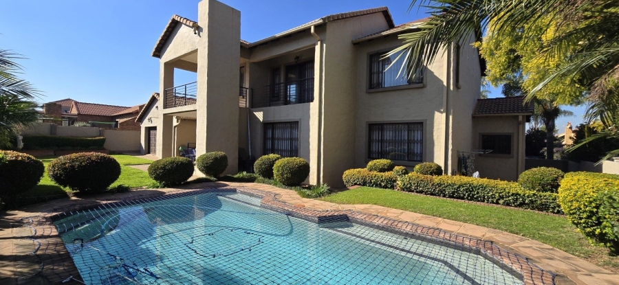 4 Bedroom Property for Sale in Amberfield Ridge Gauteng
