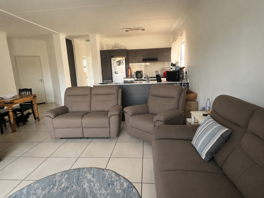 2 Bedroom Property for Sale in Olivedale Gauteng