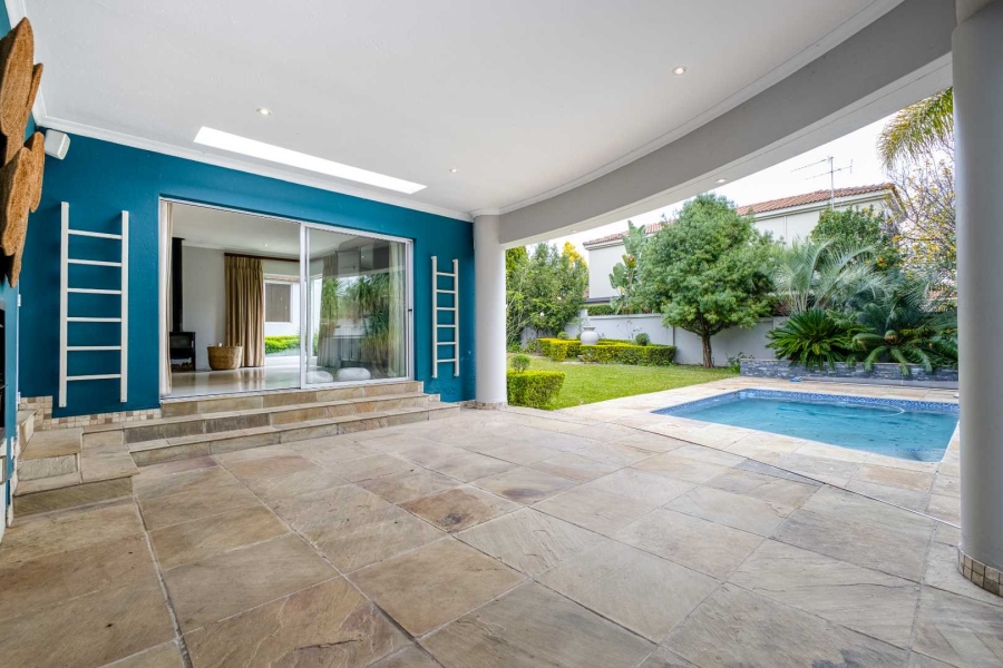 6 Bedroom Property for Sale in Dainfern Golf Estate Gauteng