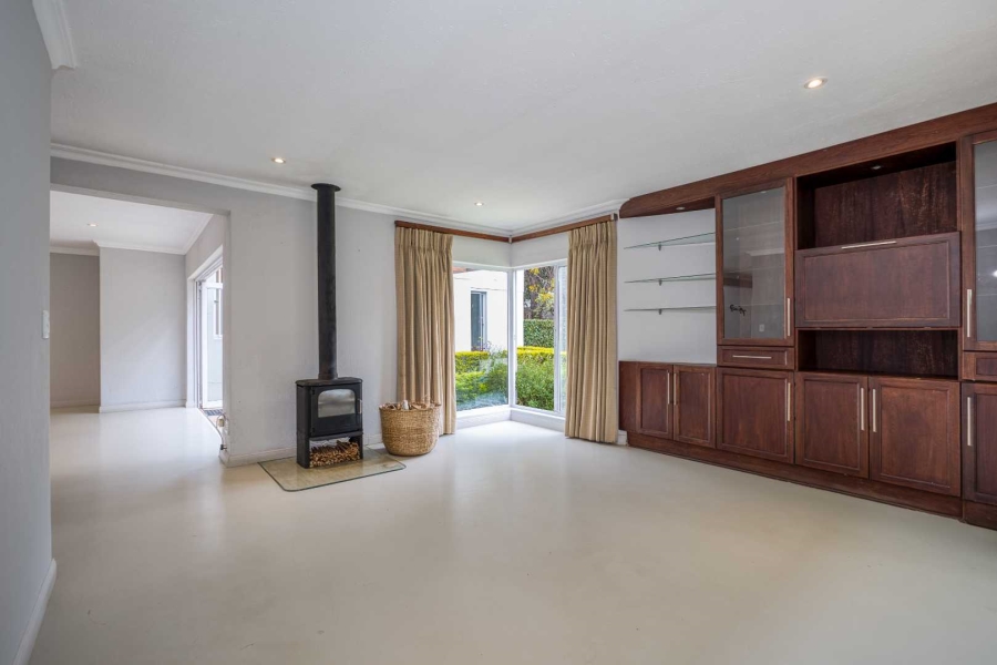 6 Bedroom Property for Sale in Dainfern Golf Estate Gauteng