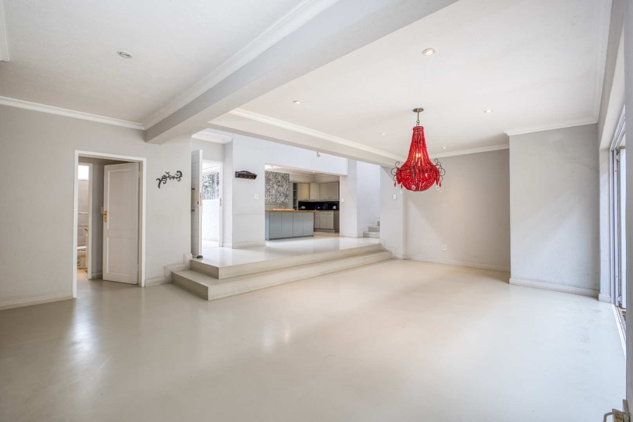 6 Bedroom Property for Sale in Dainfern Golf Estate Gauteng