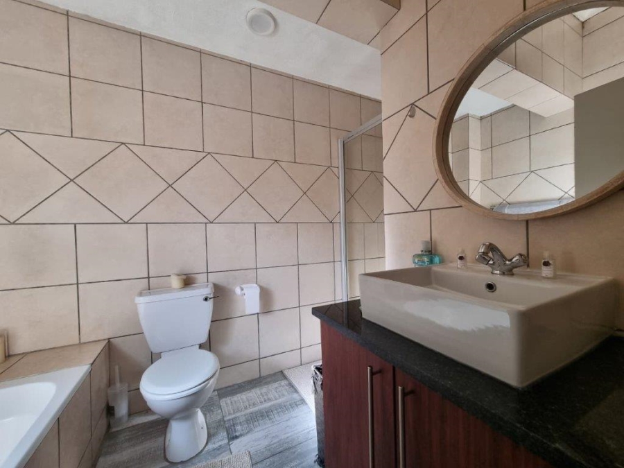 3 Bedroom Property for Sale in Olympus AH Gauteng