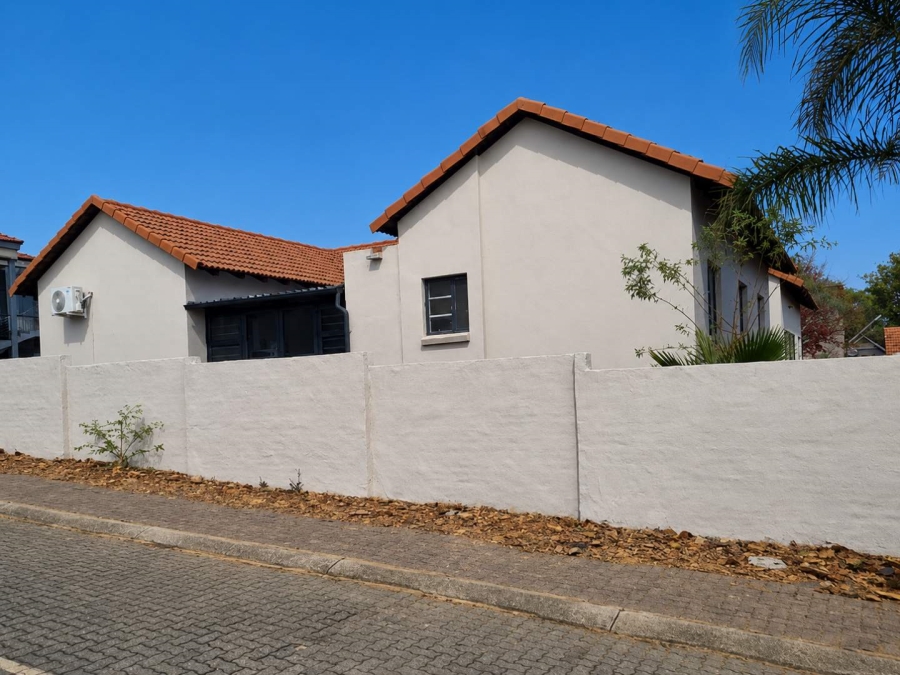 3 Bedroom Property for Sale in Olympus AH Gauteng