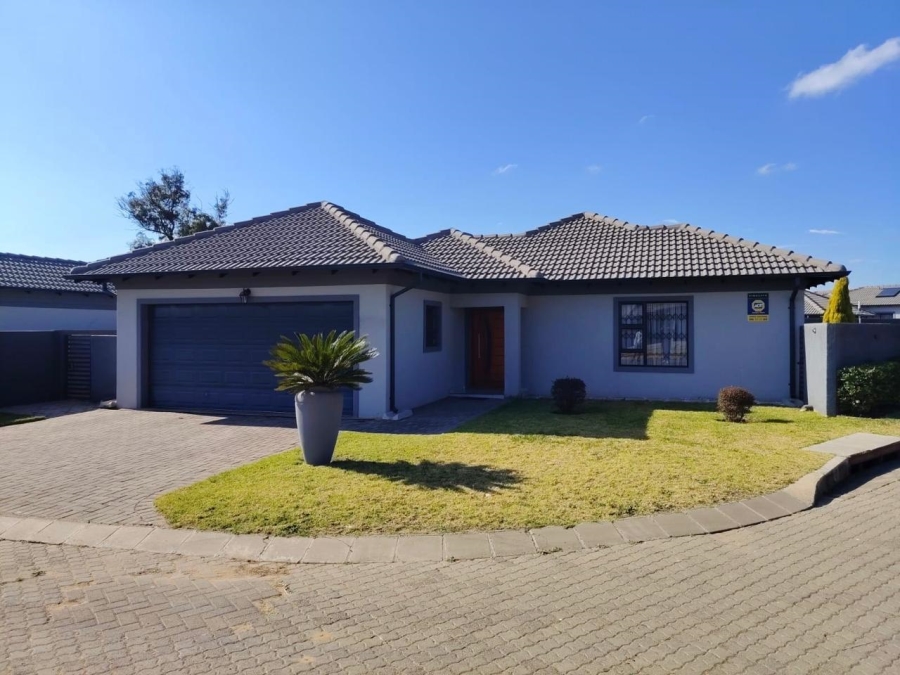 3 Bedroom Property for Sale in Mackenzie Park Gauteng