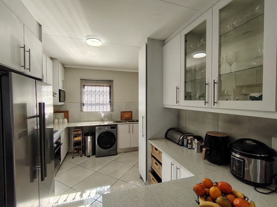 3 Bedroom Property for Sale in Mackenzie Park Gauteng