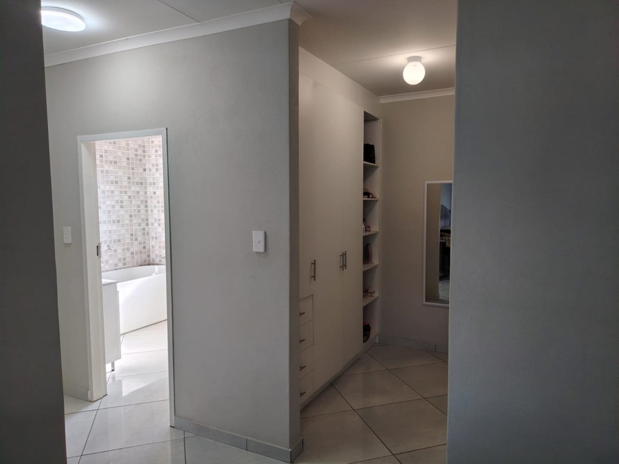3 Bedroom Property for Sale in Mackenzie Park Gauteng