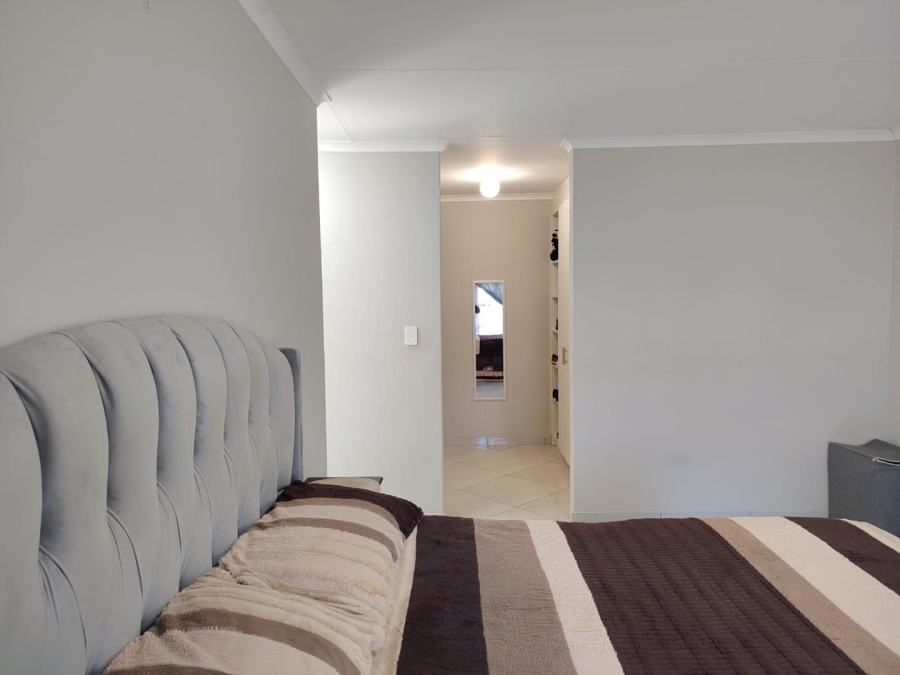 3 Bedroom Property for Sale in Mackenzie Park Gauteng