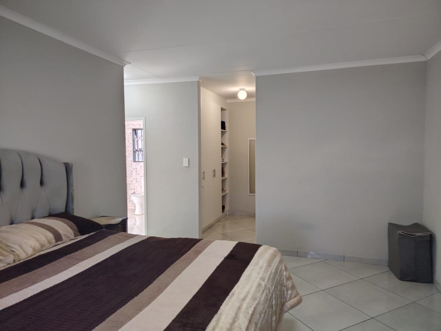 3 Bedroom Property for Sale in Mackenzie Park Gauteng
