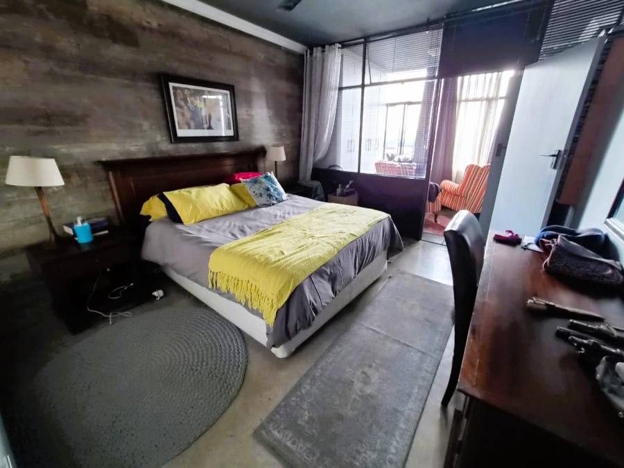 2 Bedroom Property for Sale in Queenswood Gauteng