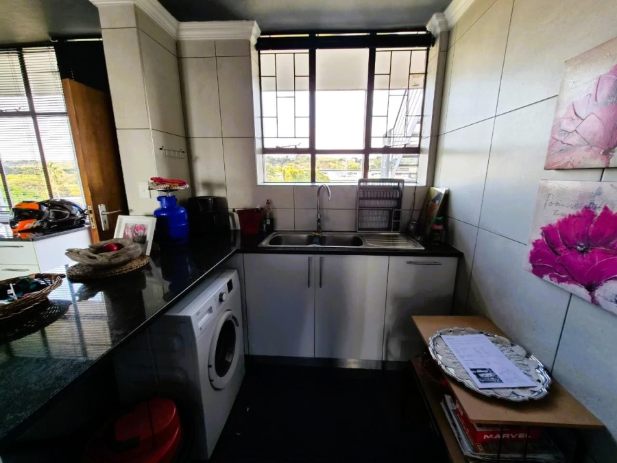 2 Bedroom Property for Sale in Queenswood Gauteng