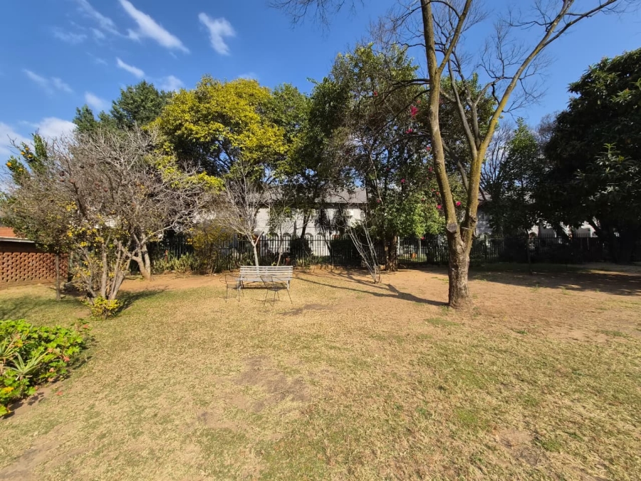 2 Bedroom Property for Sale in Queenswood Gauteng