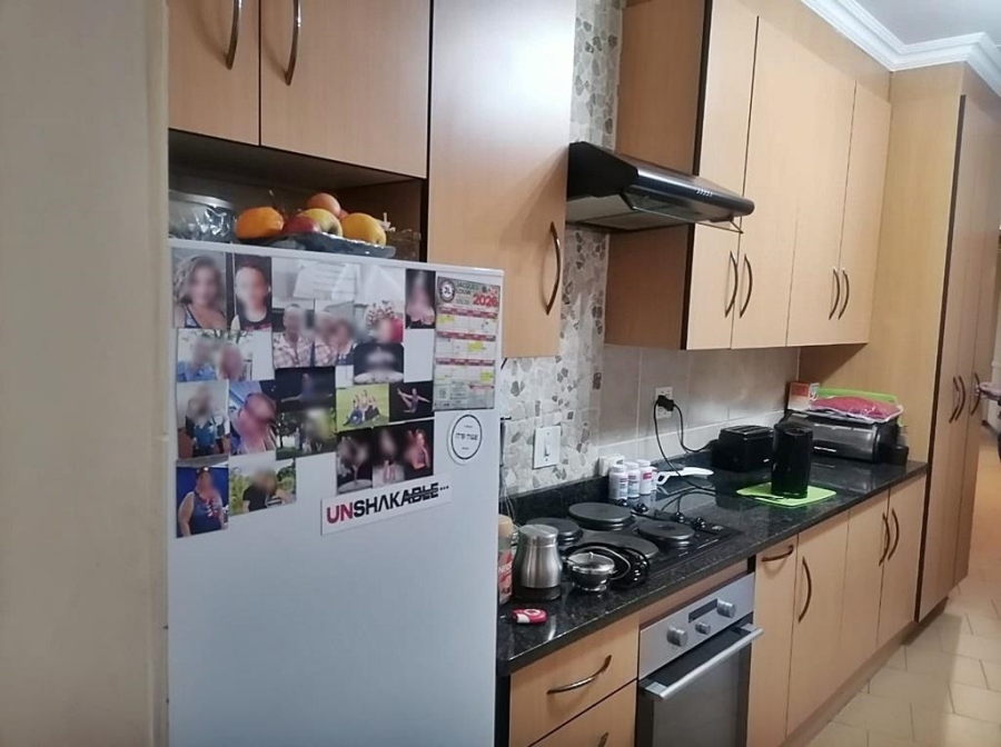 3 Bedroom Property for Sale in Brackendowns Gauteng