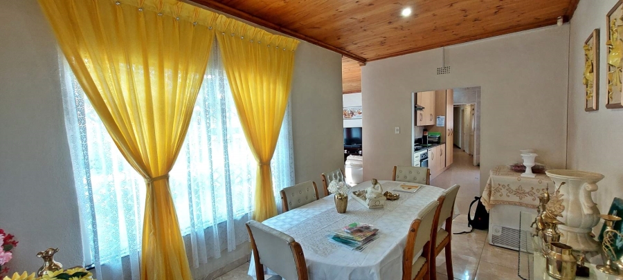 3 Bedroom Property for Sale in Brackendowns Gauteng