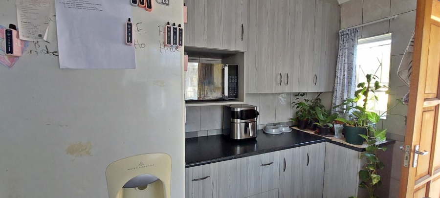 3 Bedroom Property for Sale in Brackendowns Gauteng